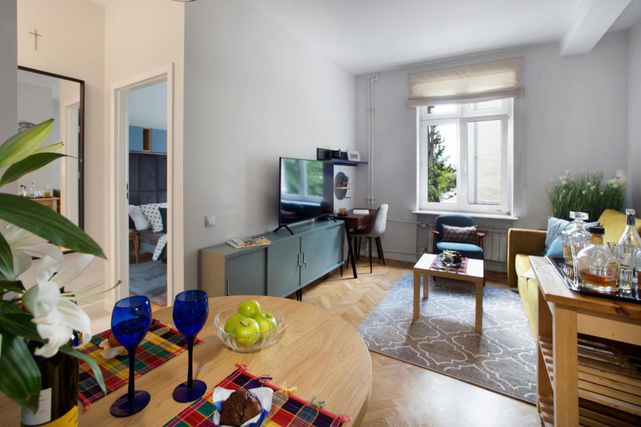 Ochota P&O Serviced Apartments Варшава Екстериор снимка
